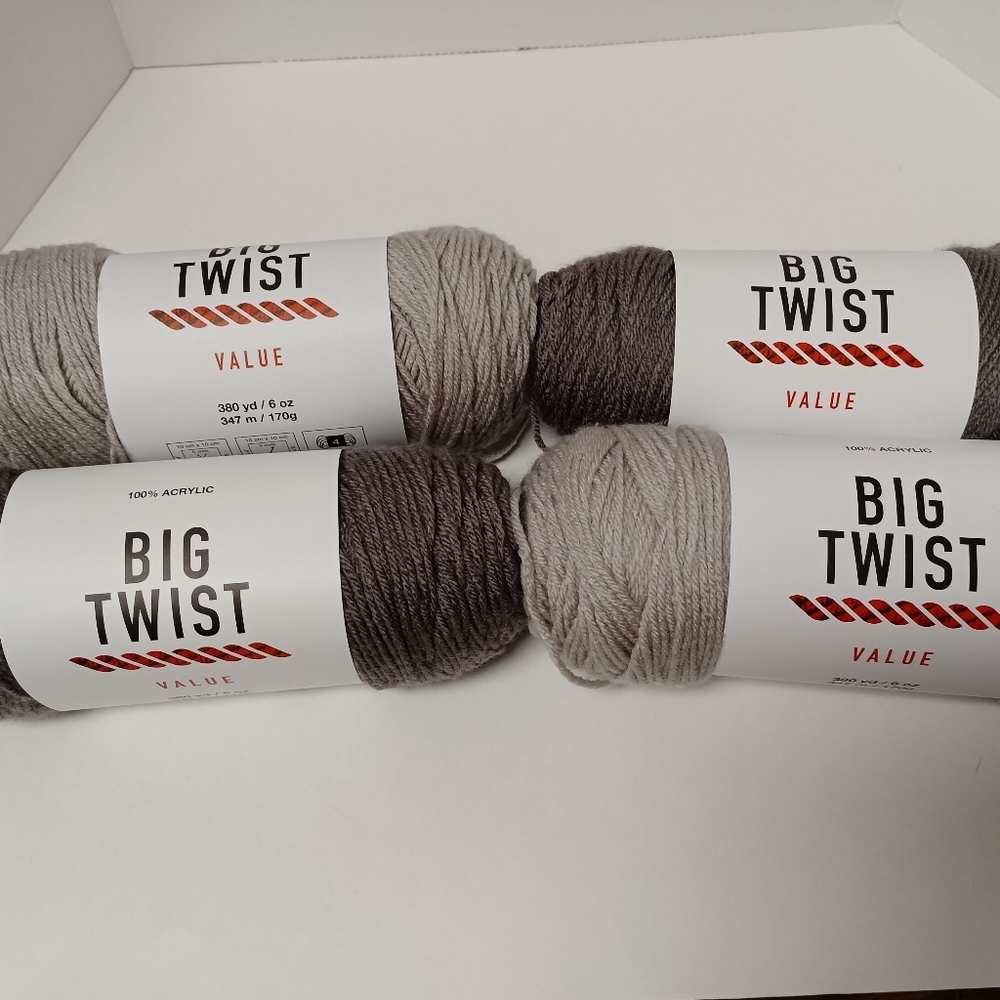 Big Twist Value Yarn 4 Skein Set in Gray New